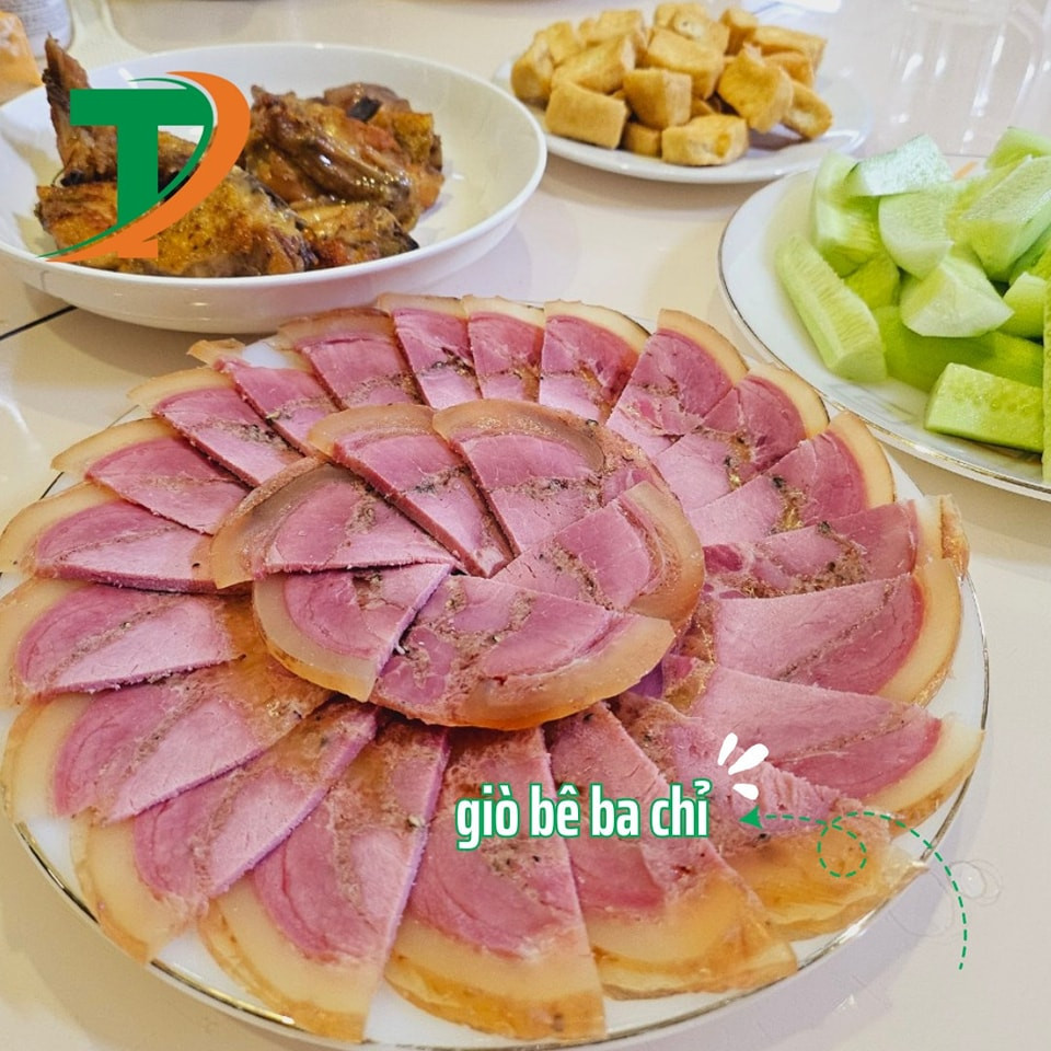 Giò bê Tứ Phương